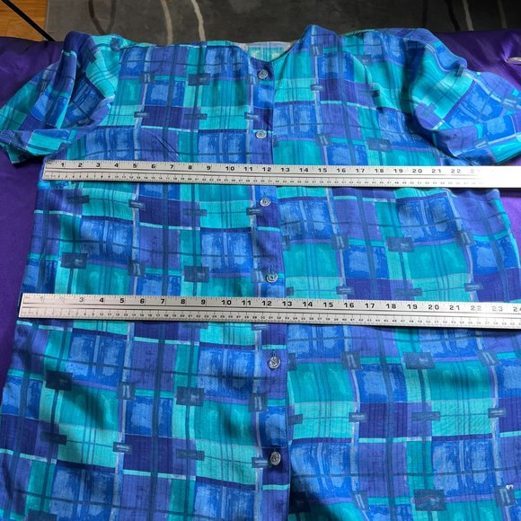 VTGπLong Aqua Blue Viscose Blouse with Short Sleeves - Picture 9 of 13